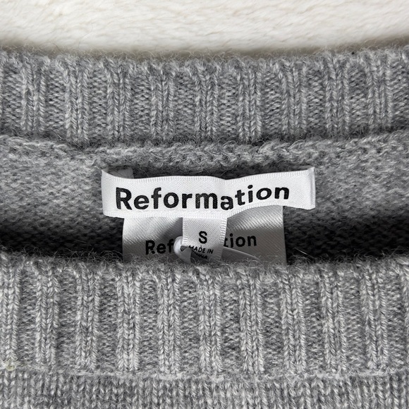 Reformation Maddy Cashmere Cropped Top Sweater Women's Small Husky Gray NWT - Picture 5 of 12